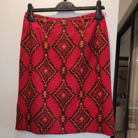 Red Batik-pattern Skirt - Picture 4 of 6